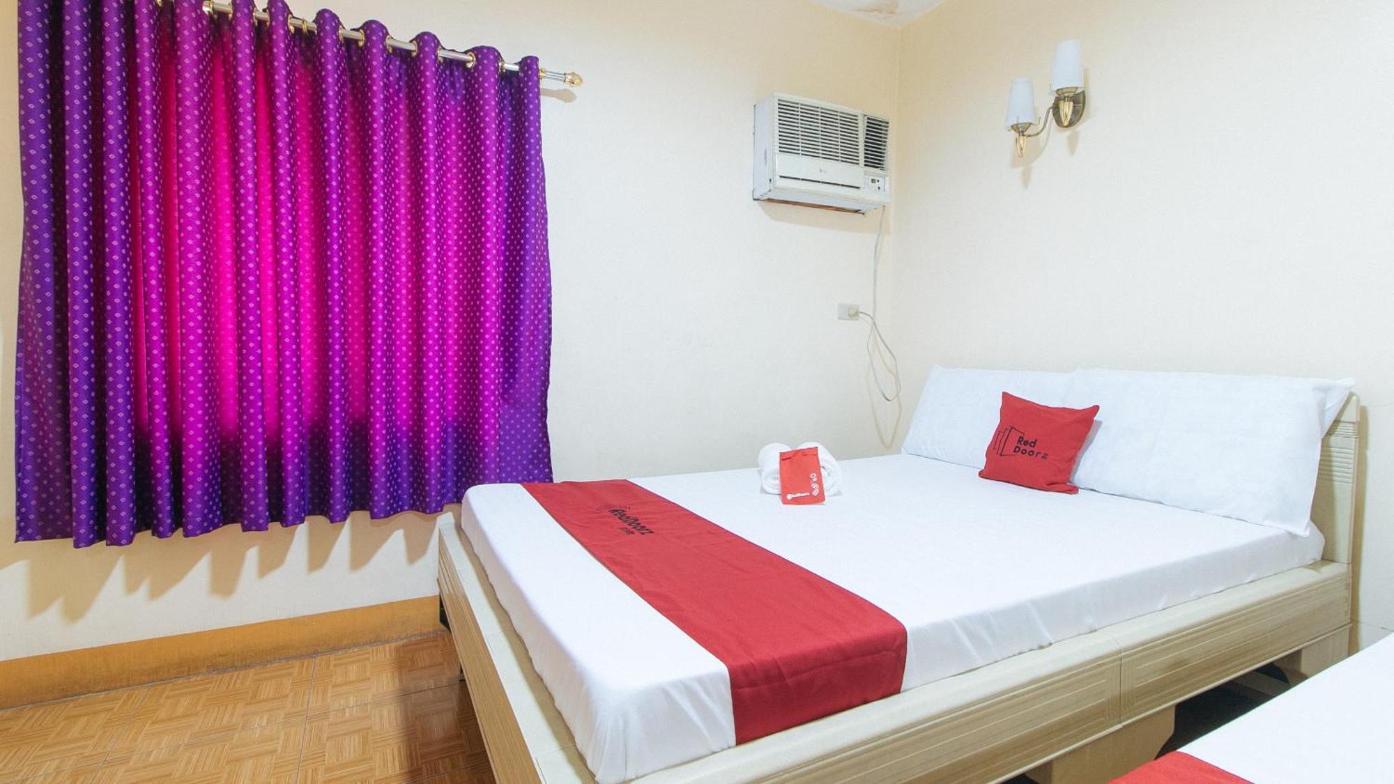 Reddoorz @ Golden Victory Hotel Mabalacat Pampanga Exteriér fotografie